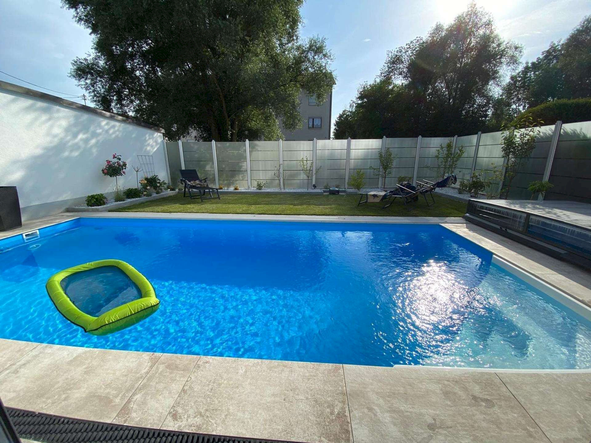 Pool/Garten