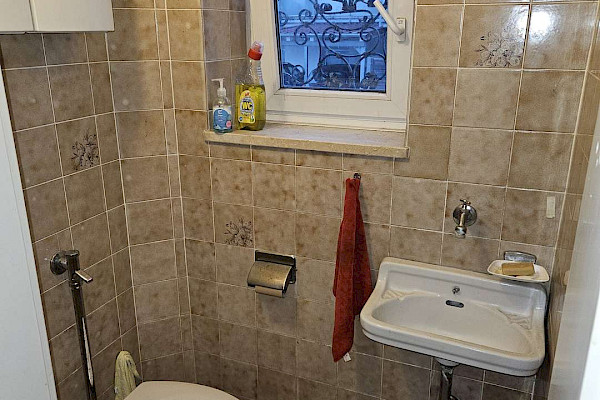 Toilette Erdgeschoss